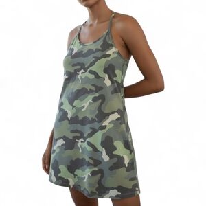 💪 Old Navy Active Camo Dress Athletic Workout Medium